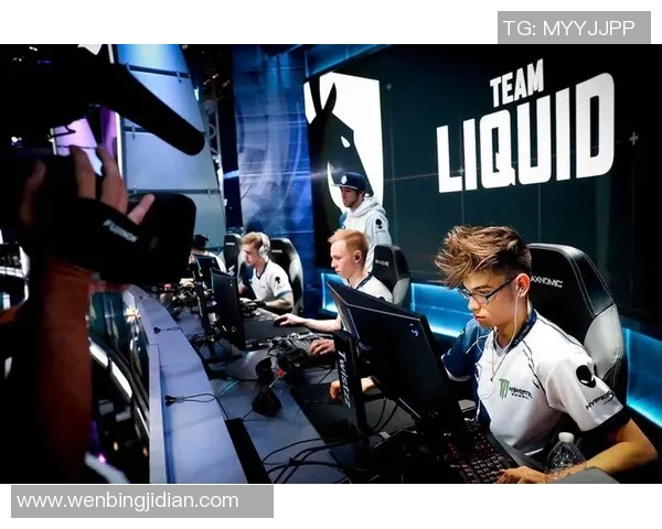 电竞新闻深入分析CSGO焦点JDG战队的团队配合与战术执行策略